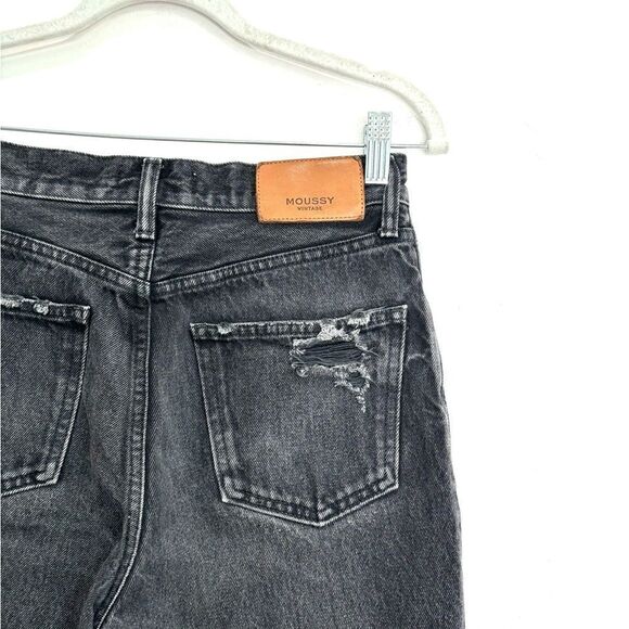 Moussy Vintage Tapered Leg Jeans in Vintage Black - Picture 9 of 9